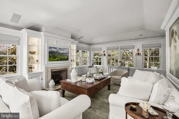 $2,950,000 | 201 East Oak Avenue, Moorestown, NJ 08057