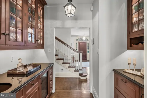 $2,950,000 | 201 East Oak Avenue, Moorestown, NJ 08057