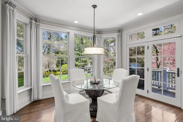 $2,950,000 | 201 East Oak Avenue, Moorestown, NJ 08057