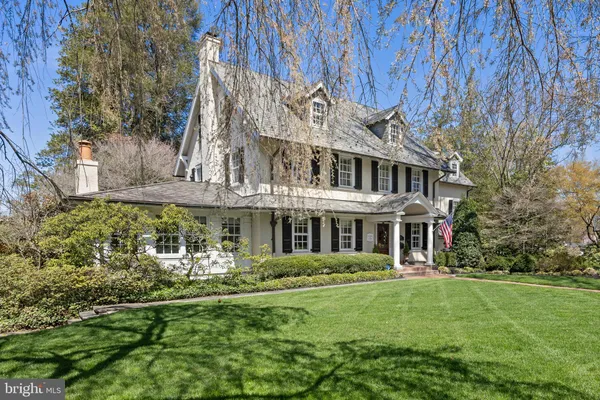 $2,950,000 | 201 East Oak Avenue, Moorestown, NJ 08057