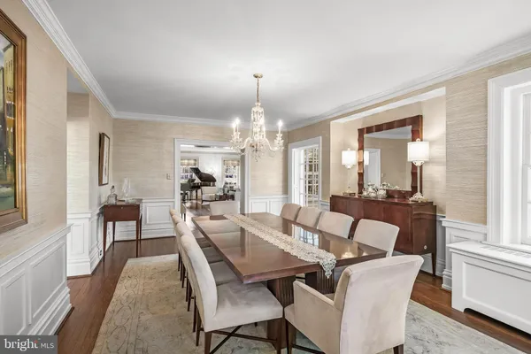 $2,950,000 | 201 East Oak Avenue, Moorestown, NJ 08057