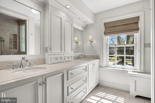 $2,950,000 | 201 East Oak Avenue, Moorestown, NJ 08057