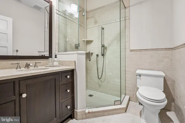 $2,950,000 | 201 East Oak Avenue, Moorestown, NJ 08057