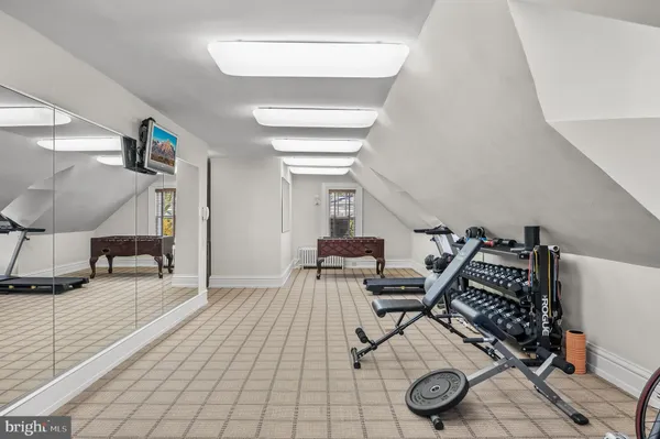 $2,950,000 | 201 East Oak Avenue, Moorestown, NJ 08057