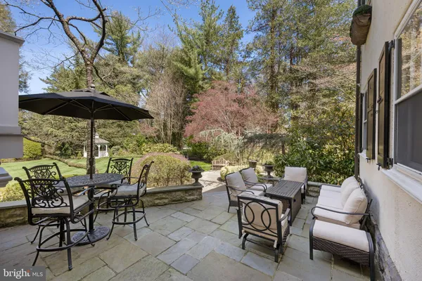 $2,950,000 | 201 East Oak Avenue, Moorestown, NJ 08057