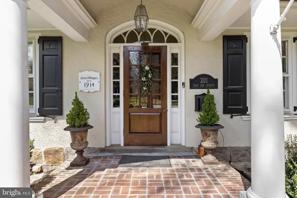 $2,950,000 | 201 East Oak Avenue, Moorestown, NJ 08057