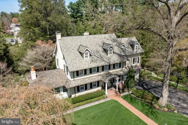 $2,950,000 | 201 East Oak Avenue, Moorestown, NJ 08057