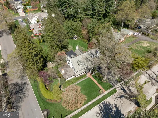 $2,950,000 | 201 East Oak Avenue, Moorestown, NJ 08057