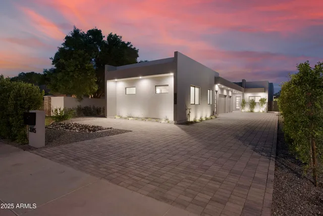 $2,275,000 | 3045 East Coolidge Street, Phoenix, AZ 85016