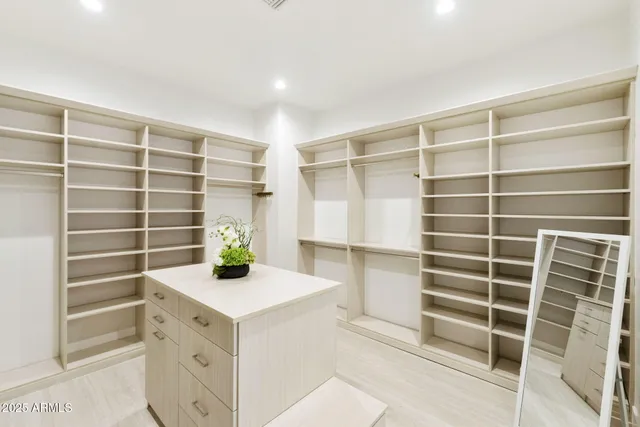 $2,275,000 | 3045 East Coolidge Street, Phoenix, AZ 85016