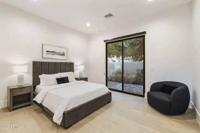 $2,275,000 | 3045 East Coolidge Street, Phoenix, AZ 85016