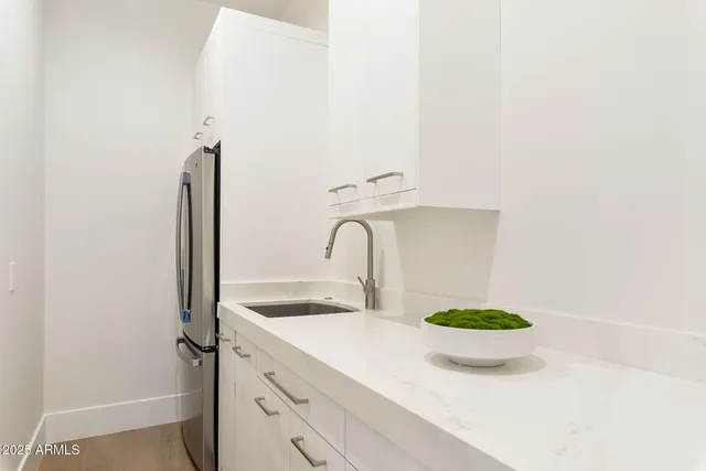 $2,275,000 | 3045 East Coolidge Street, Phoenix, AZ 85016