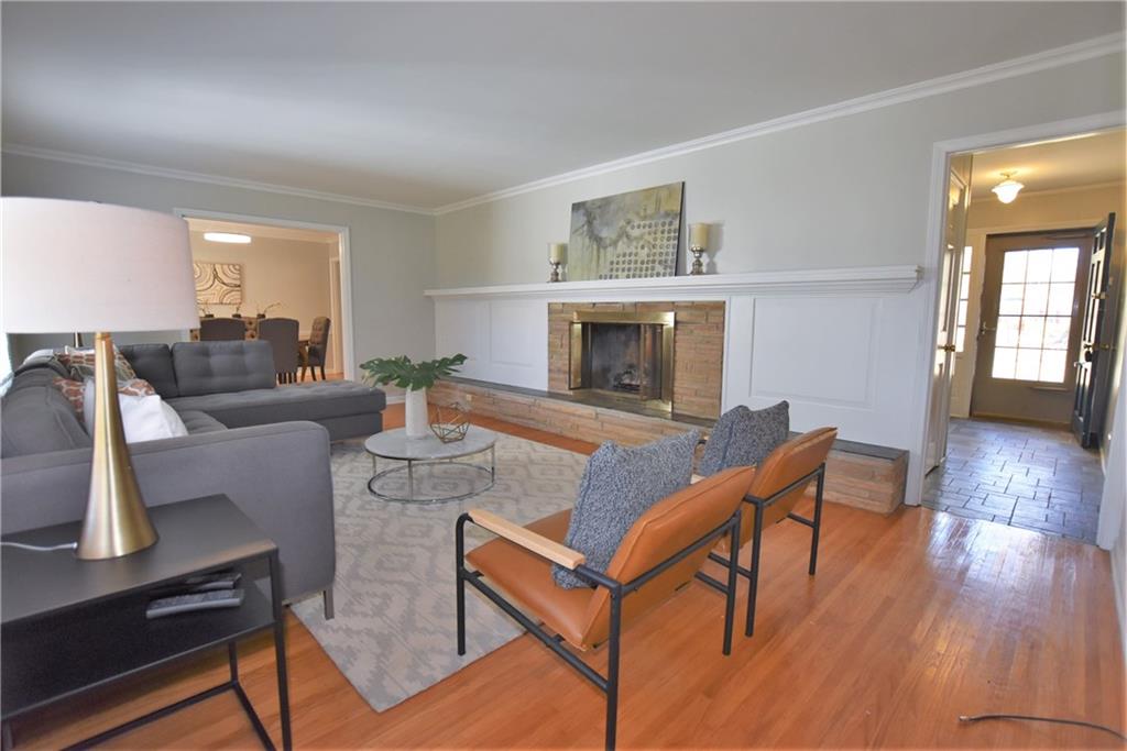 6214 Graham Road Indianapolis, IN 46220 - Photo 5 of 40 Gallery Image 5