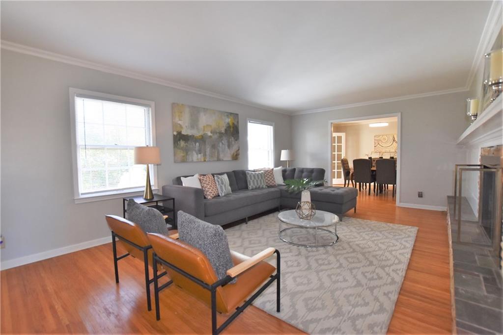 6214 Graham Road Indianapolis, IN 46220 - Photo 6 of 40 Gallery Image 6
