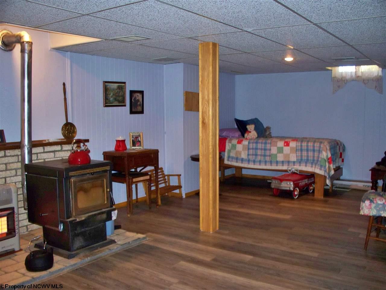 172 Raintree Boulevard Bridgeport, WV 26330 - Photo 14 of 25 Gallery Image 14