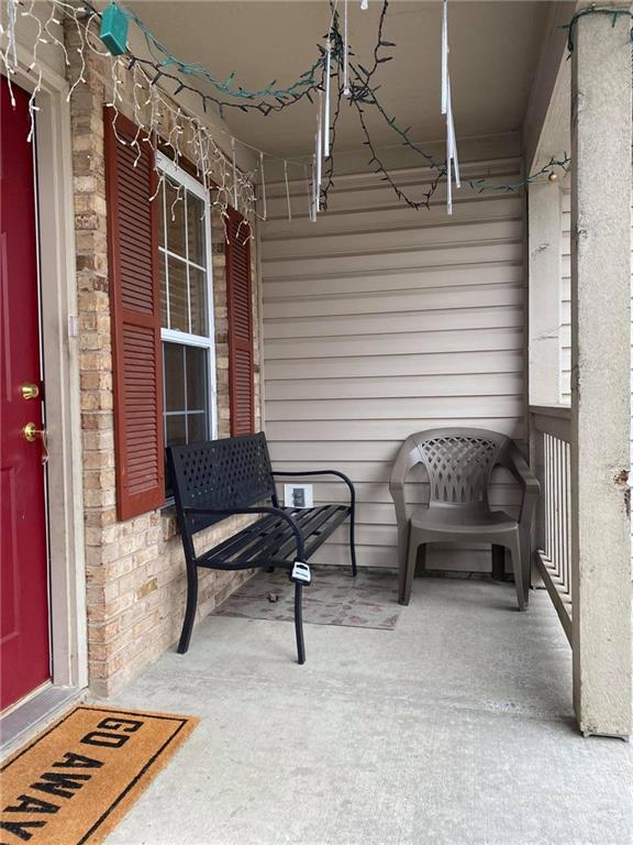 8148 Maple Stream Lane Indianapolis, IN 46217 - Photo 3 of 16 Gallery Image 3