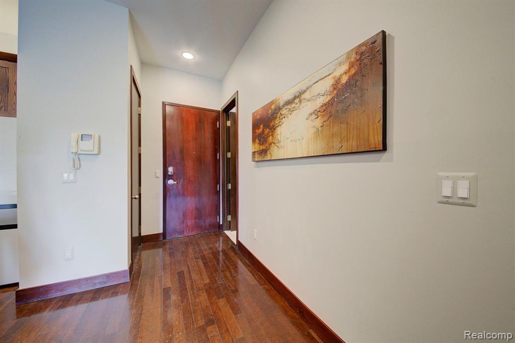 714 North Main Street, Unit 311 Rochester, MI 48307 - Photo 41 of 59