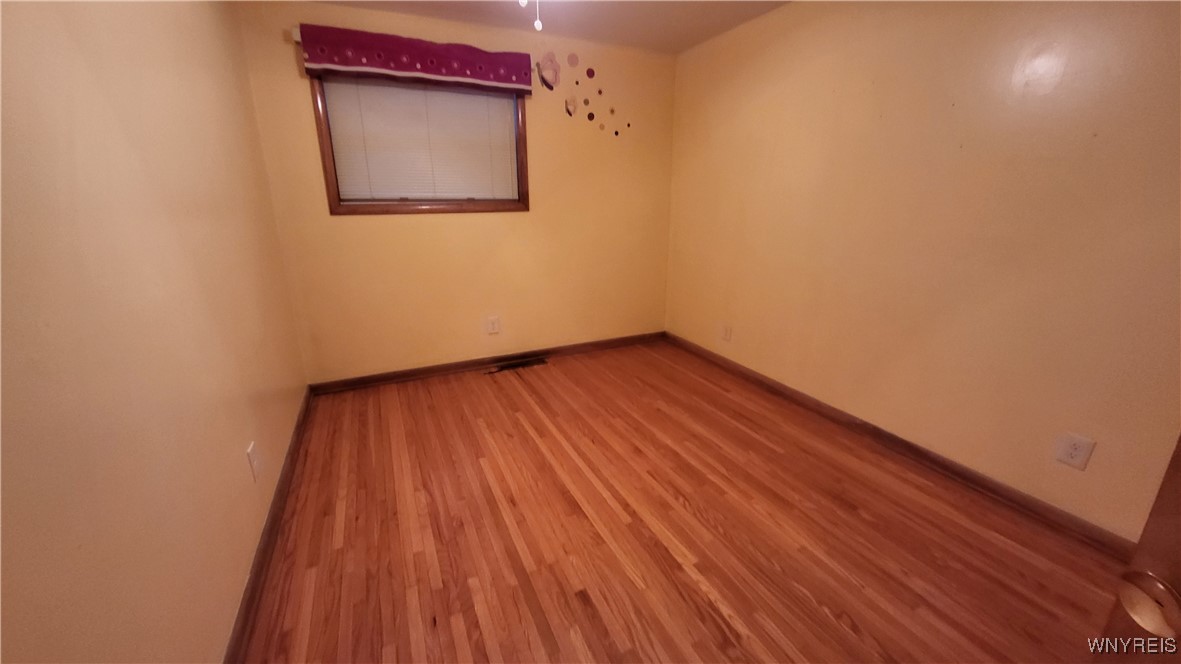 1185 Mineral Springs Road West Seneca, NY 14224 - Photo 22 of 31