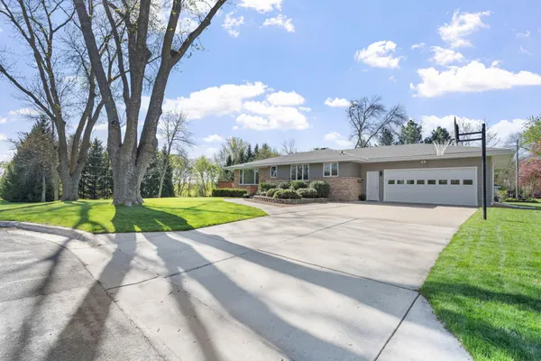 $425,000 | 616 Elm Avenue Southeast, Montgomery, MN 56069