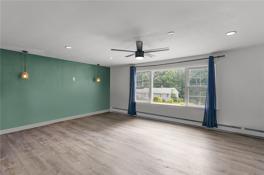 172 Knotty Oak Road Coventry, RI 02816 - Photo 12 of 36
