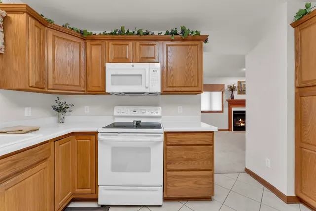 $329,900 | 433 Quail Point Drive, Mount Pleasant, WI 53406