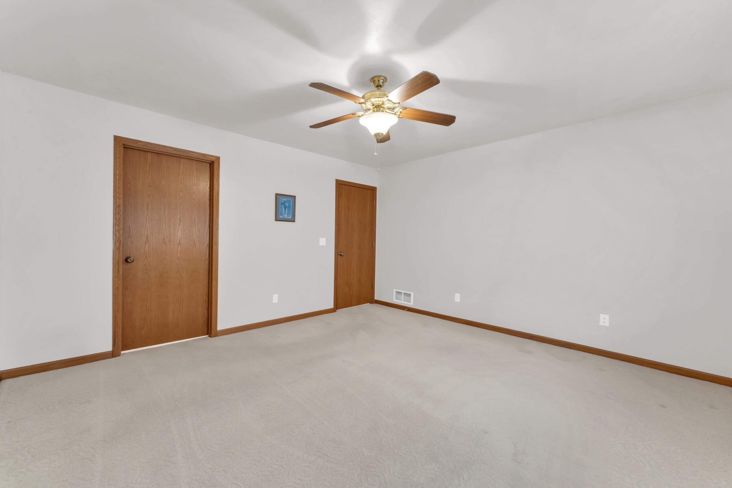 433 Quail Point Drive Mount Pleasant, WI 53406 - Photo 25 of 37 Photo-27