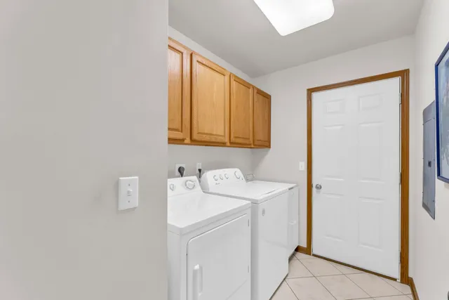 $329,900 | 433 Quail Point Drive, Mount Pleasant, WI 53406