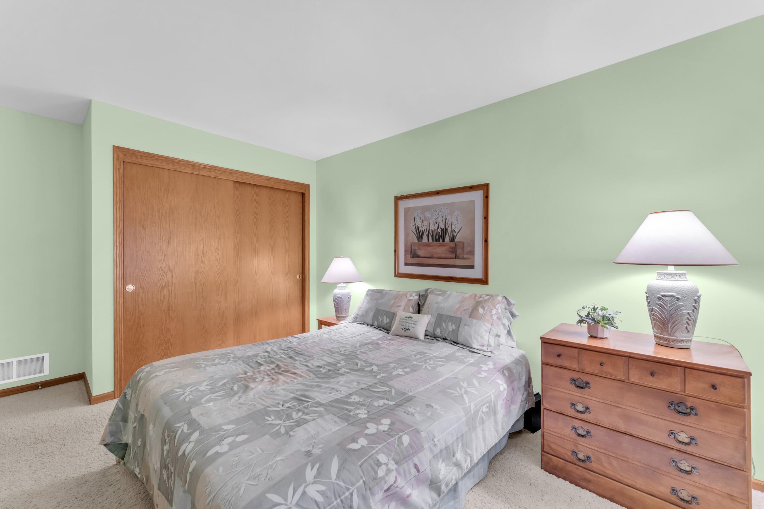 433 Quail Point Drive Mount Pleasant, WI 53406 - Photo 7 of 37 Photo-7