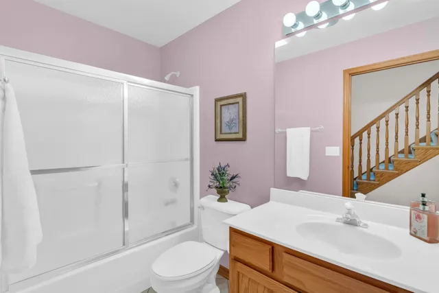 $329,900 | 433 Quail Point Drive, Mount Pleasant, WI 53406