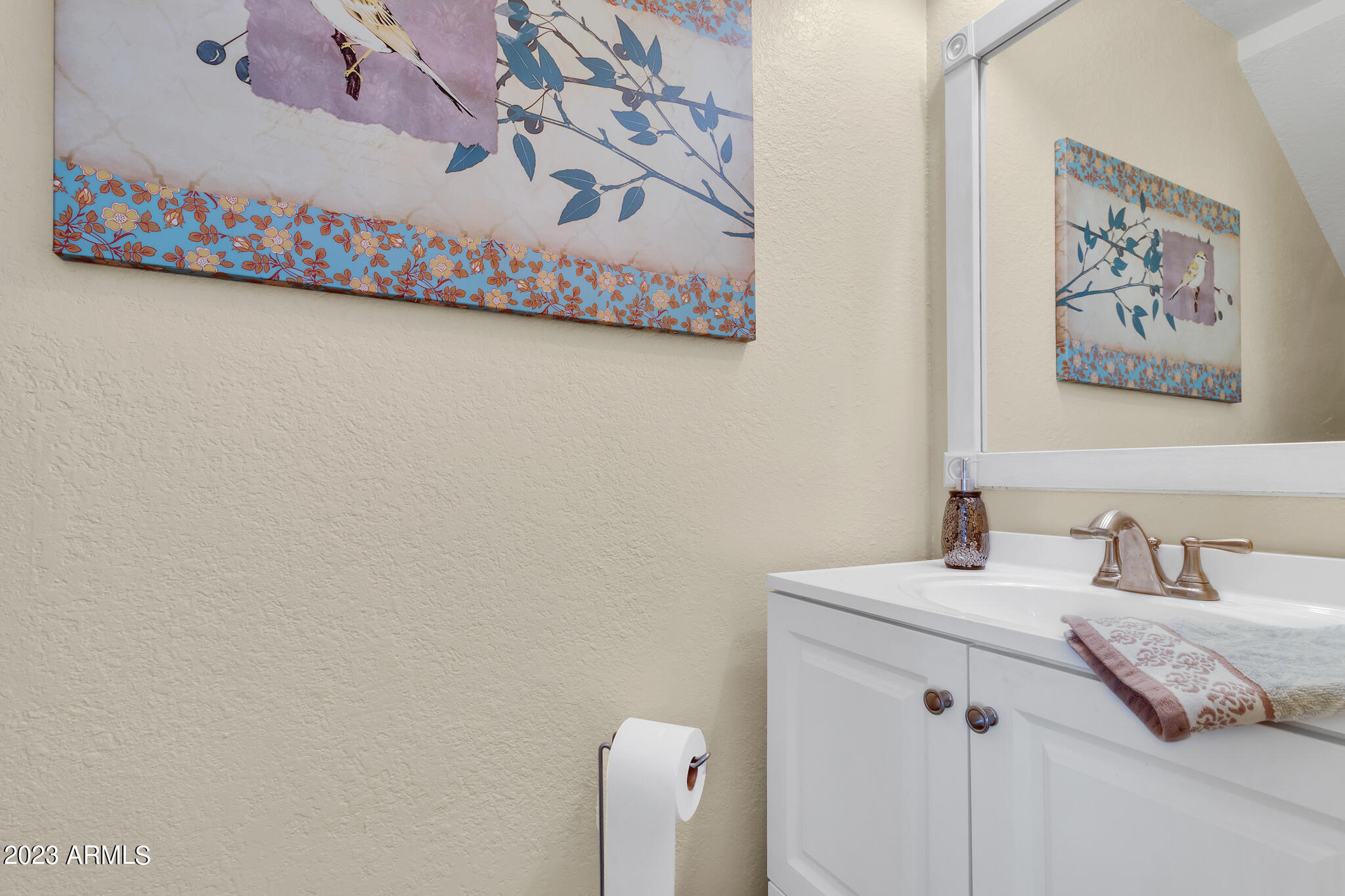 1402 East Osborn Road, Unit 10 Phoenix, AZ 85014 - Photo 21 of 29 1402 E Osborn Rd-20