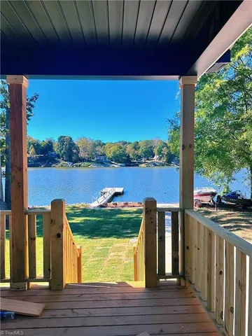 $625,000 | 507 Lake Drive, Unit 8, Lexington, NC 27292