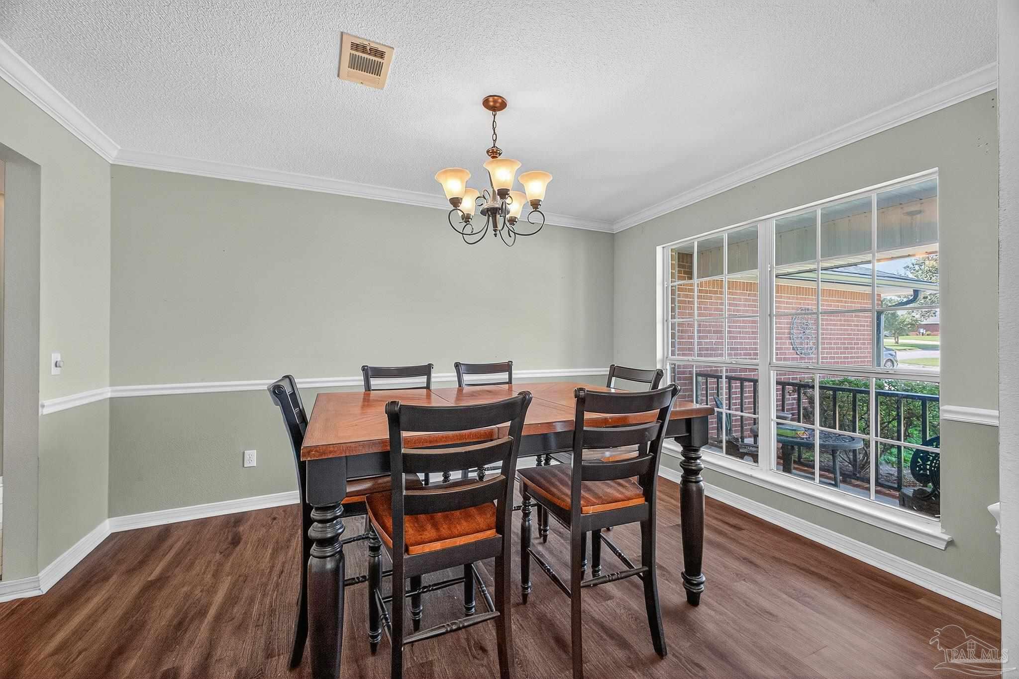 7041 Woodside Road Pensacola, FL 32526 - Photo 11 of 56 Gallery Image 11