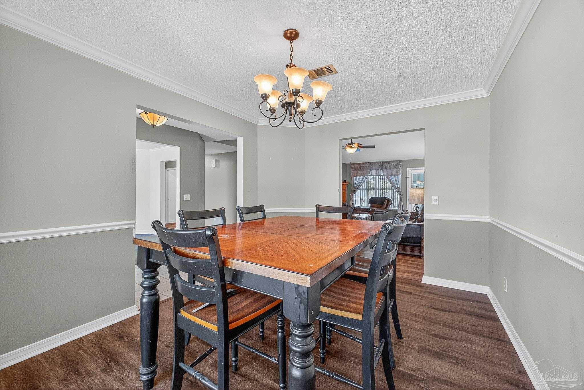 7041 Woodside Road Pensacola, FL 32526 - Photo 13 of 56 Gallery Image 13