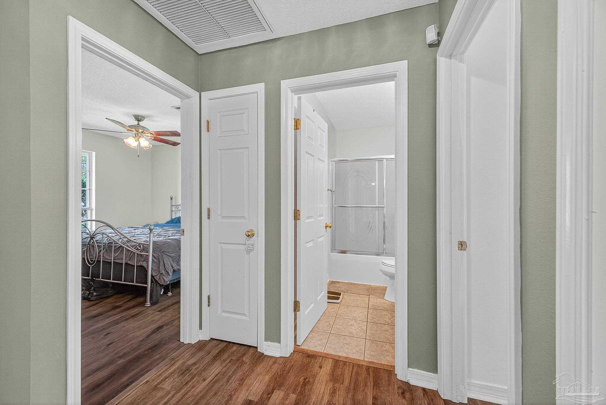7041 Woodside Road Pensacola, FL 32526 - Photo 20 of 56 Gallery Image 20