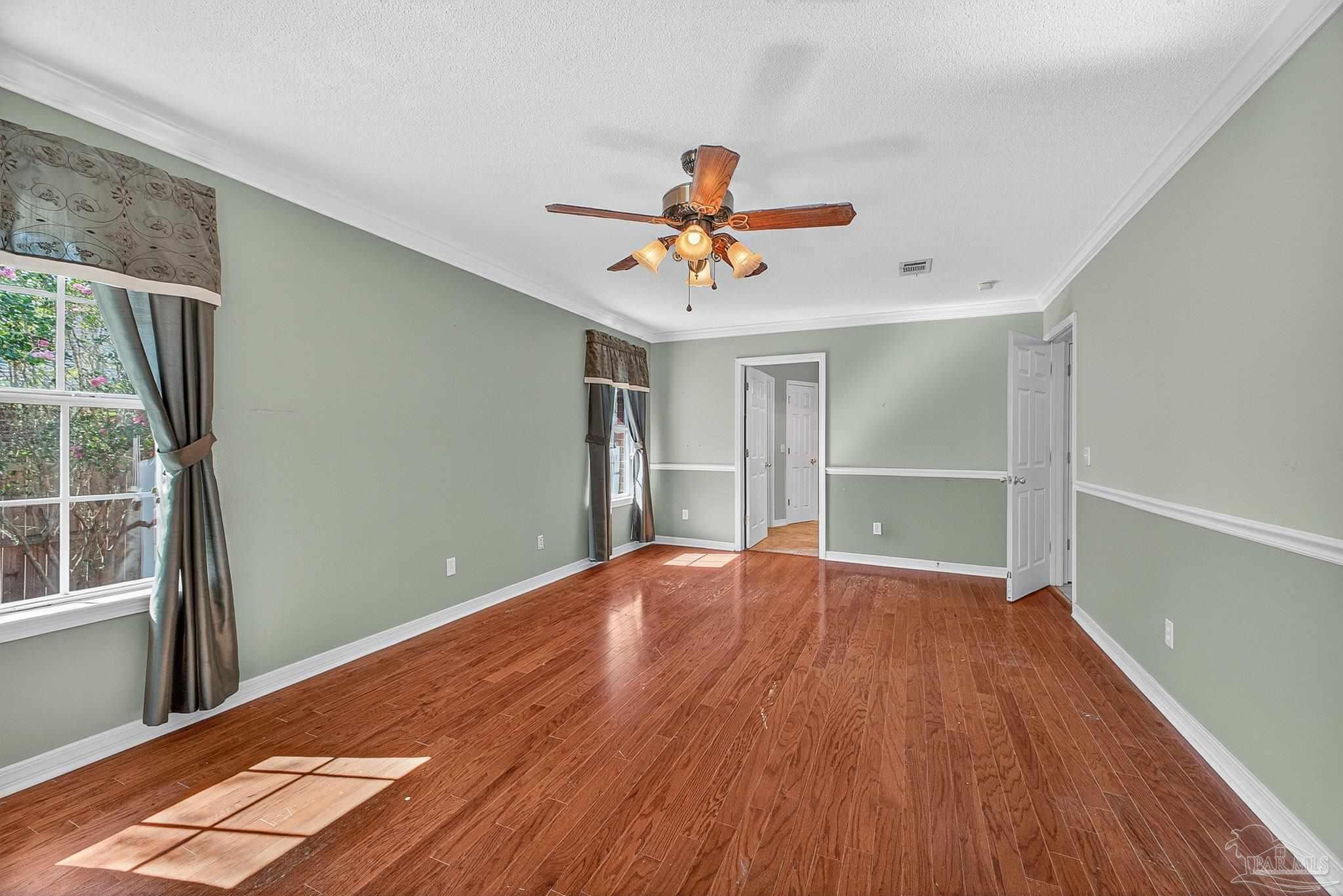 7041 Woodside Road Pensacola, FL 32526 - Photo 4 of 56 Gallery Image 4