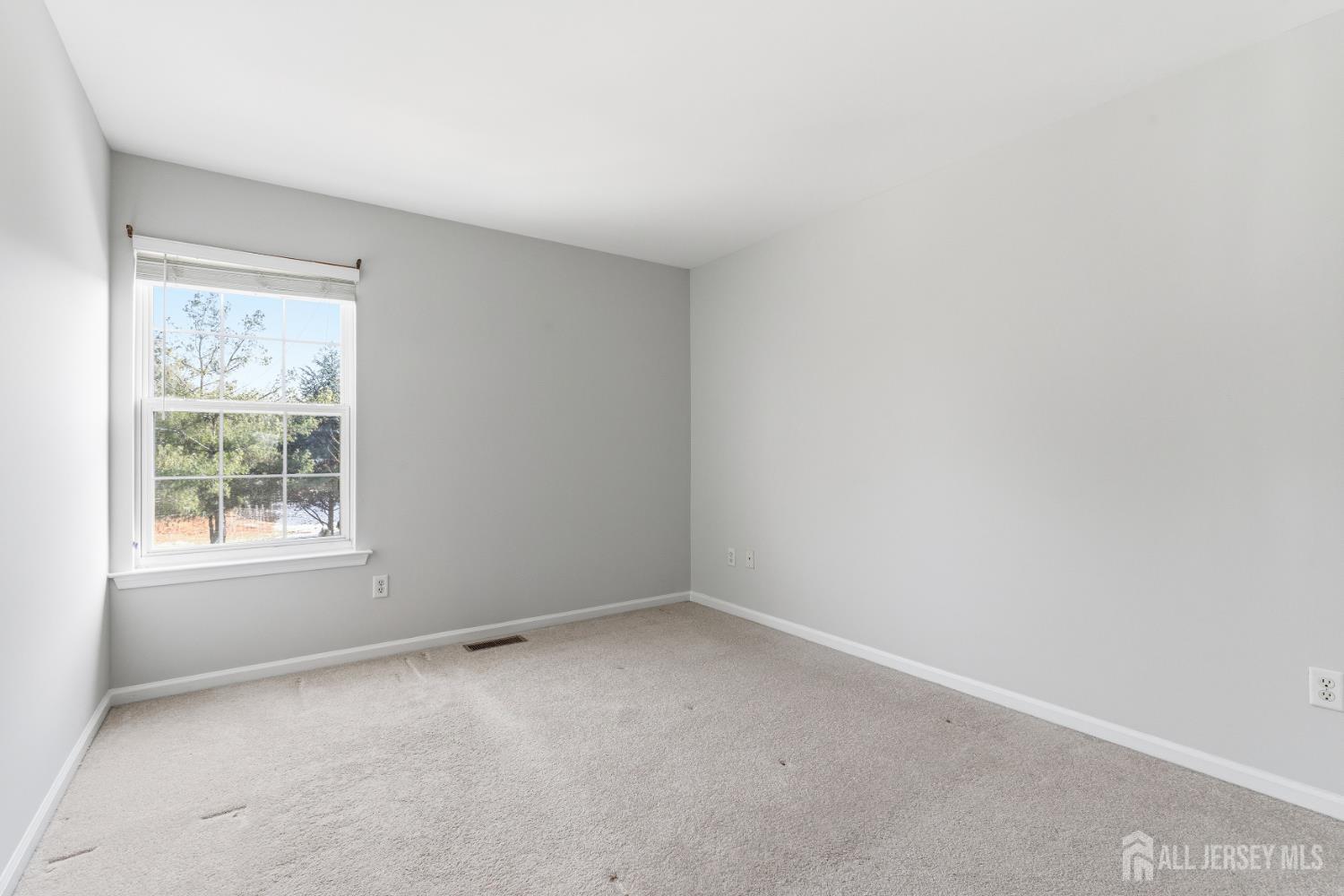 12 Rondell Lane Old Bridge, NJ 08879 - Photo 26 of 34 an empty room with a window