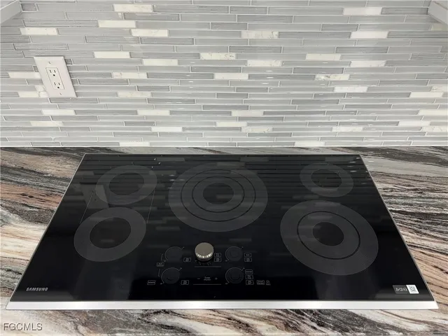 a view of washer and dryer