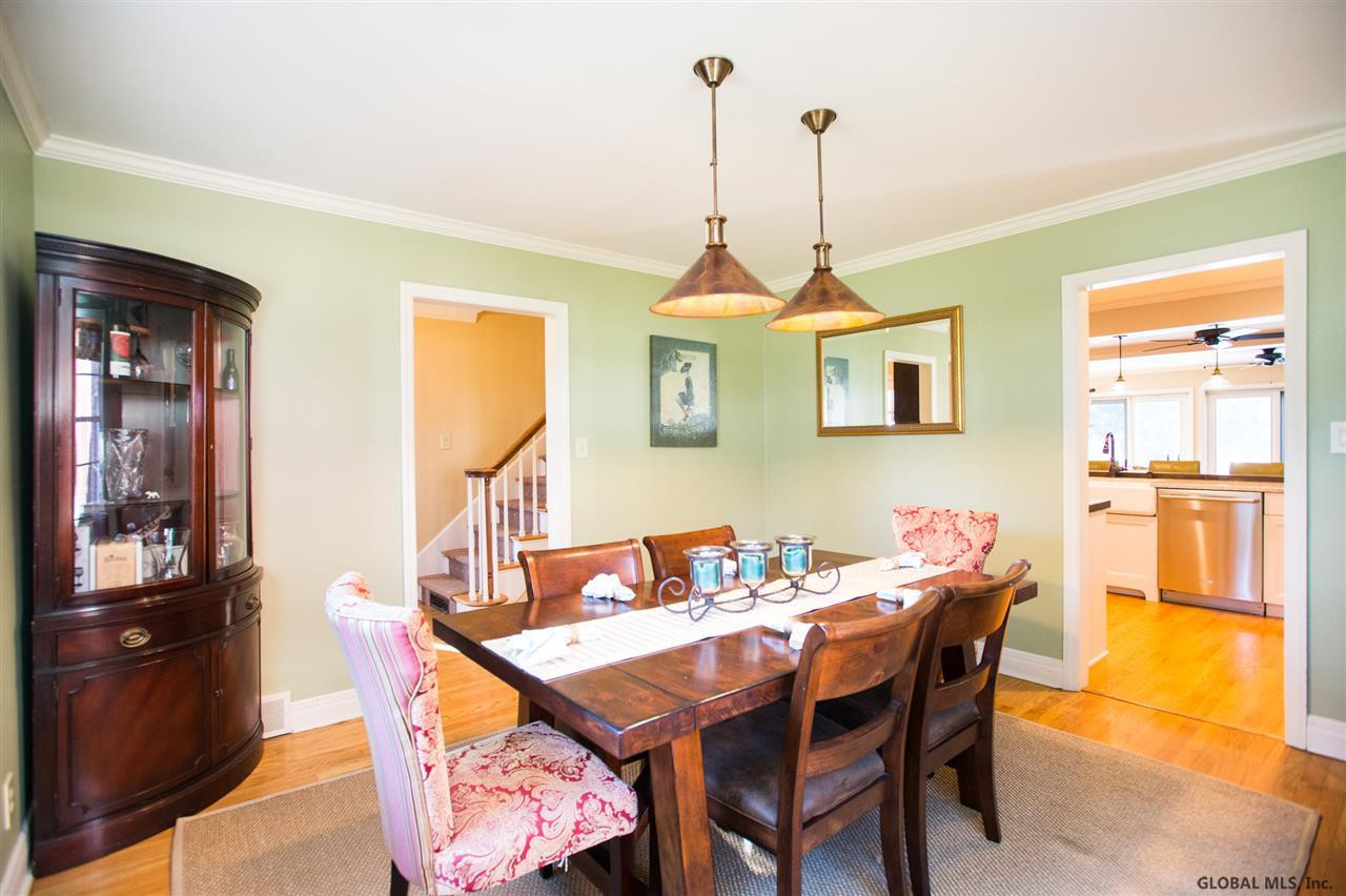 6 Clarendon Road Albany, NY 12203 - Photo 15 of 25 Photo 15