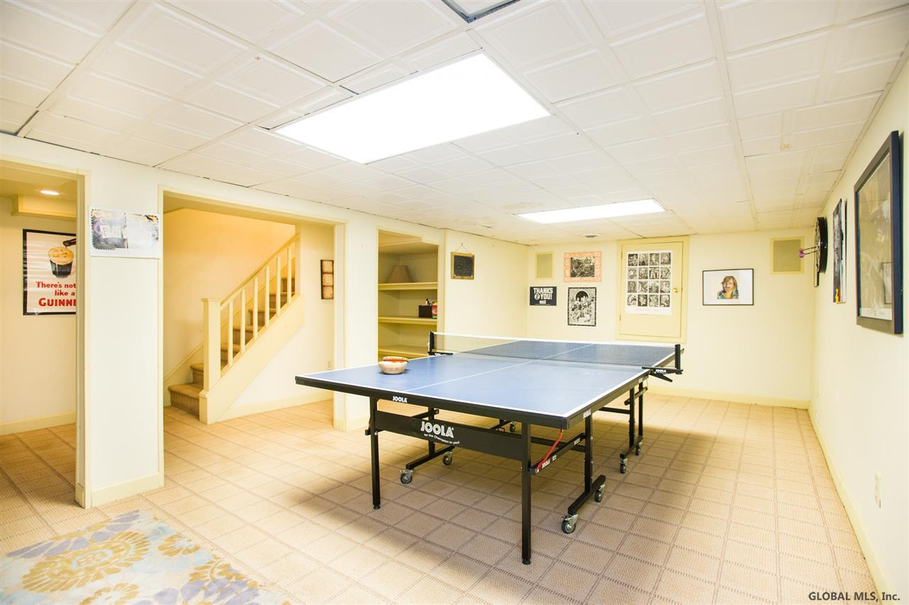 6 Clarendon Road Albany, NY 12203 - Photo 21 of 25 Photo 21
