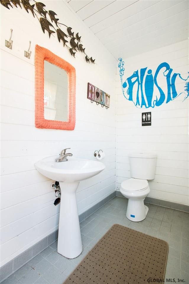 6 Clarendon Road Albany, NY 12203 - Photo 22 of 25 Photo 22