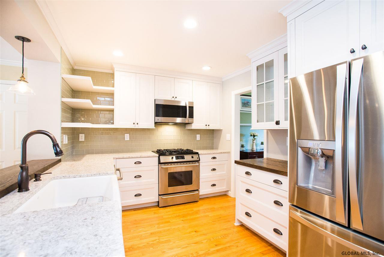 6 Clarendon Road Albany, NY 12203 - Photo 3 of 25 Photo 3