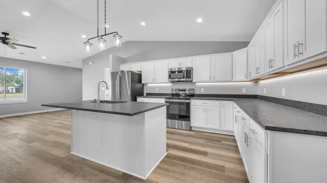 $315,000 | 2100 South 21st Street, Manitowoc, WI 54220