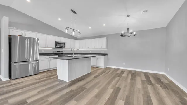 $315,000 | 2100 South 21st Street, Manitowoc, WI 54220