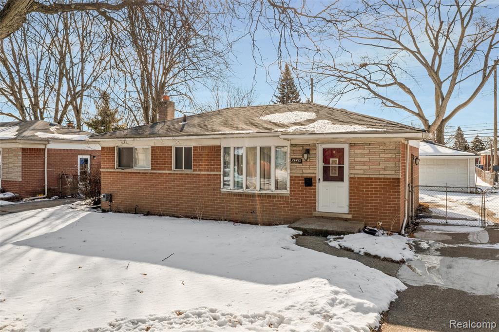 4348 Martin Road Warren, MI 48092 - Photo 3 of 20