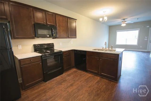 $1,300 | 232 Epps Bridge Road, Unit 13H, Athens, GA 30606