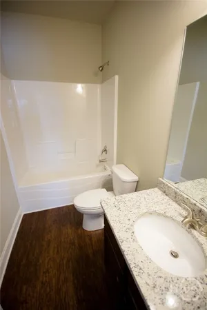 $1,300 | 232 Epps Bridge Road, Unit 13H, Athens, GA 30606