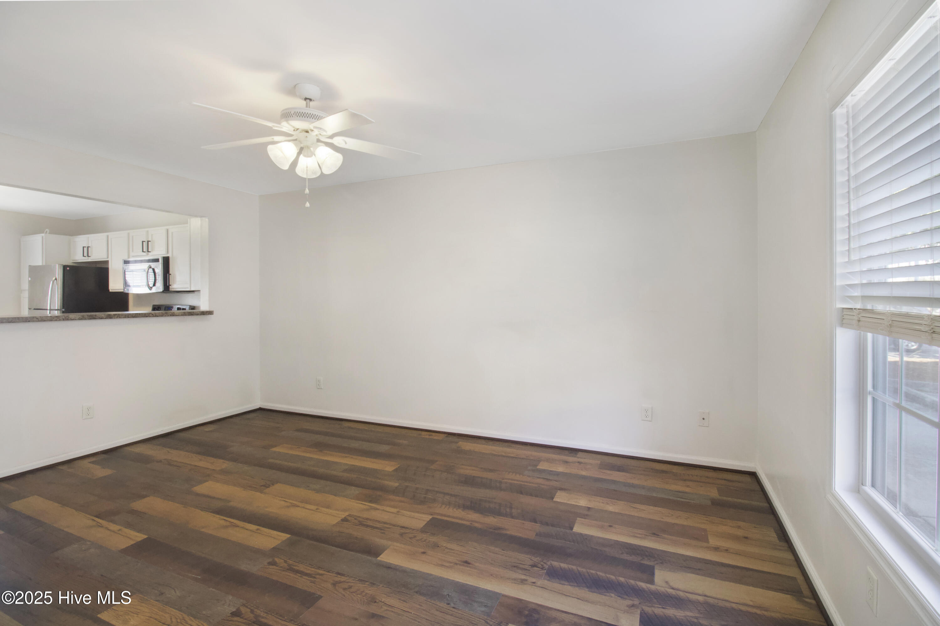 134 Cornerstone Place Jacksonville, NC 28546 - Photo 7 of 26 IMG_5820