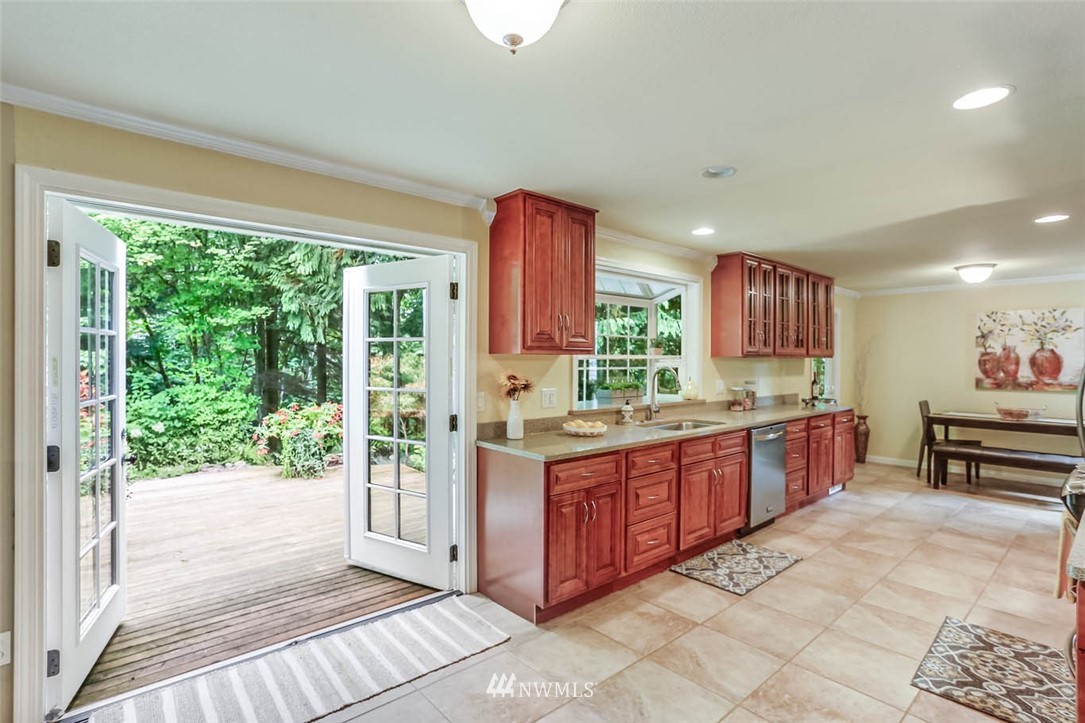 15764 Southeast 166th Place Renton, WA 98058 - Photo 12 of 30