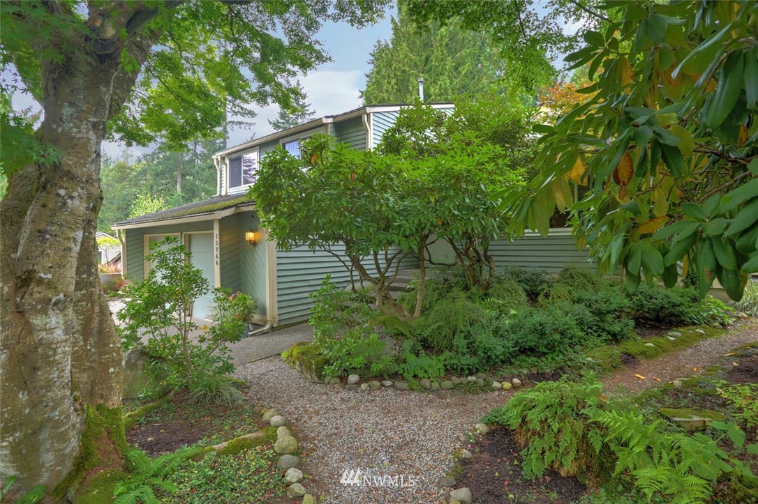 15764 Southeast 166th Place Renton, WA 98058 - Photo 3 of 30