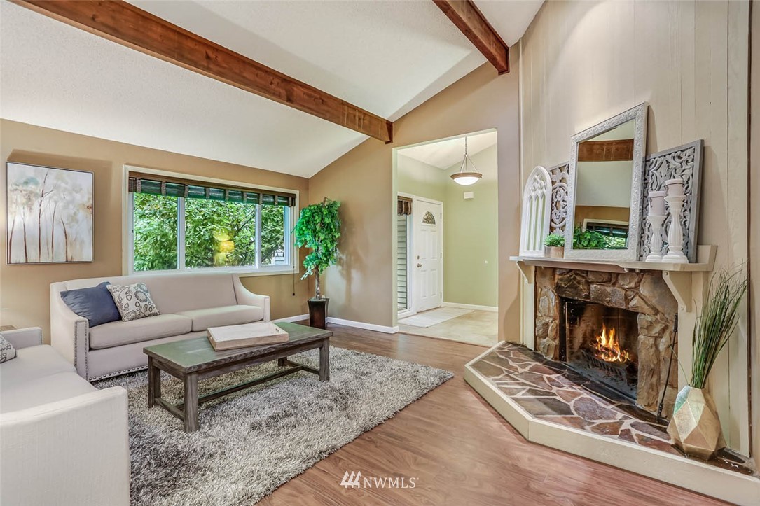 15764 Southeast 166th Place Renton, WA 98058 - Photo 7 of 30